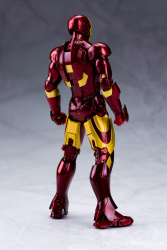 The Avengers (S.H. Figuarts) - Page 4 IR0y3TFx
