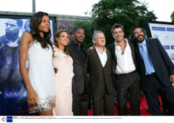 Колин Фаррелл (Colin Farrell) premiera "Miami Vice" in LA, 20.07.2006 "Rexfeatures" (112xHQ) OCzgq3sK